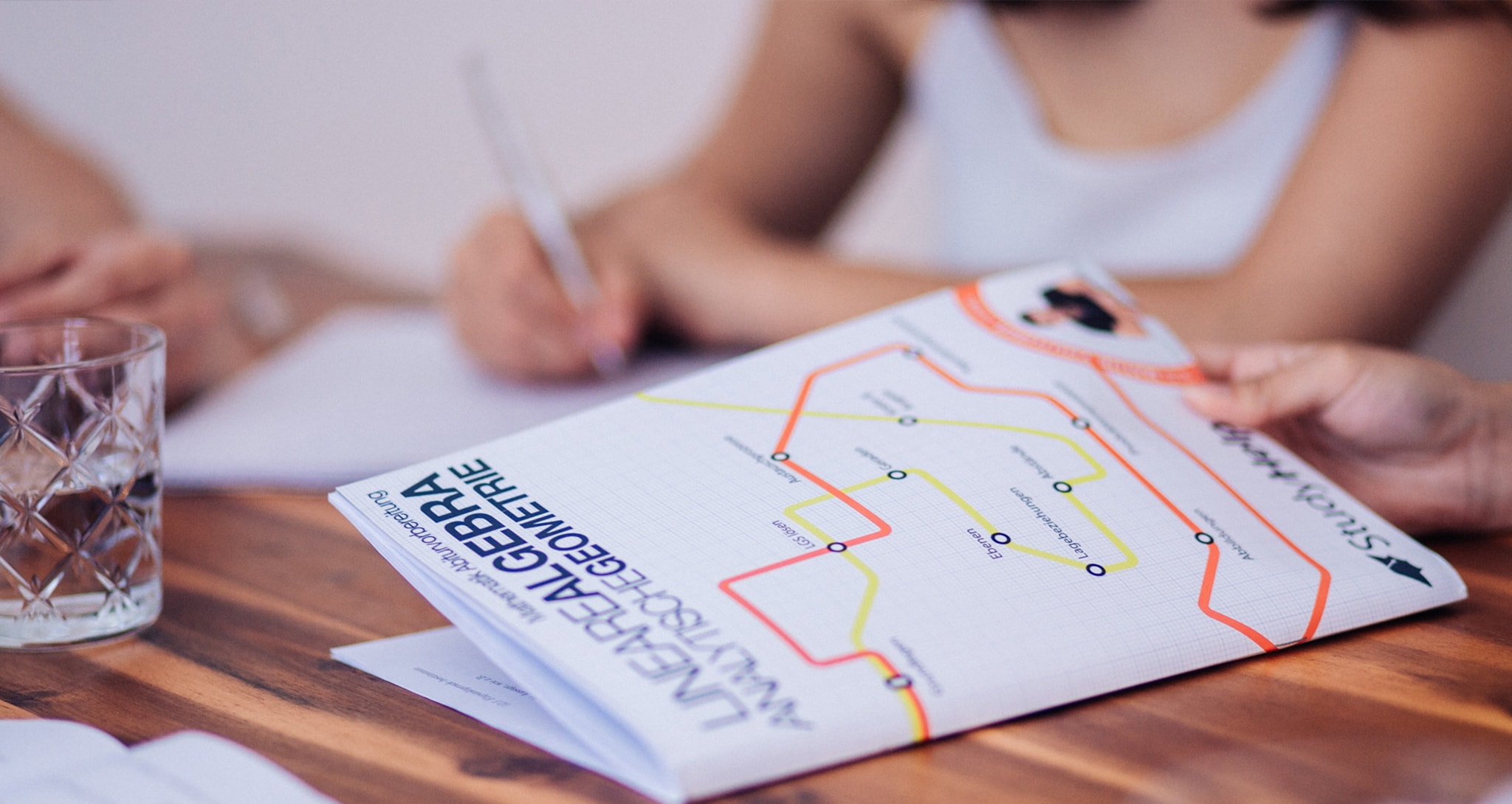 Über Uns | StudyHelp